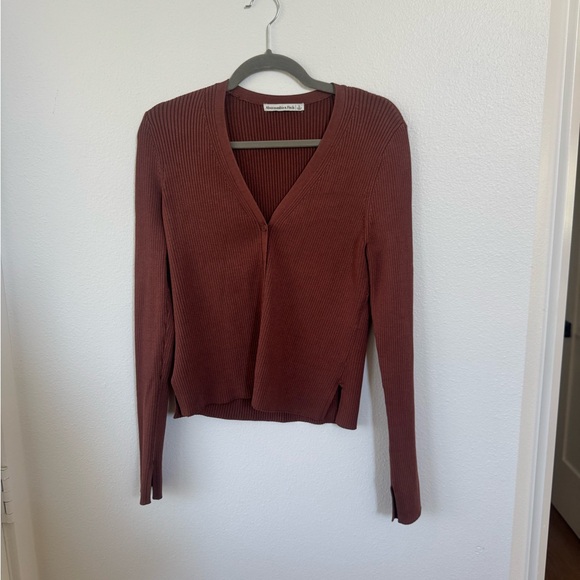 A&F Camel Ribbed Sweater - Picture 2 of 3